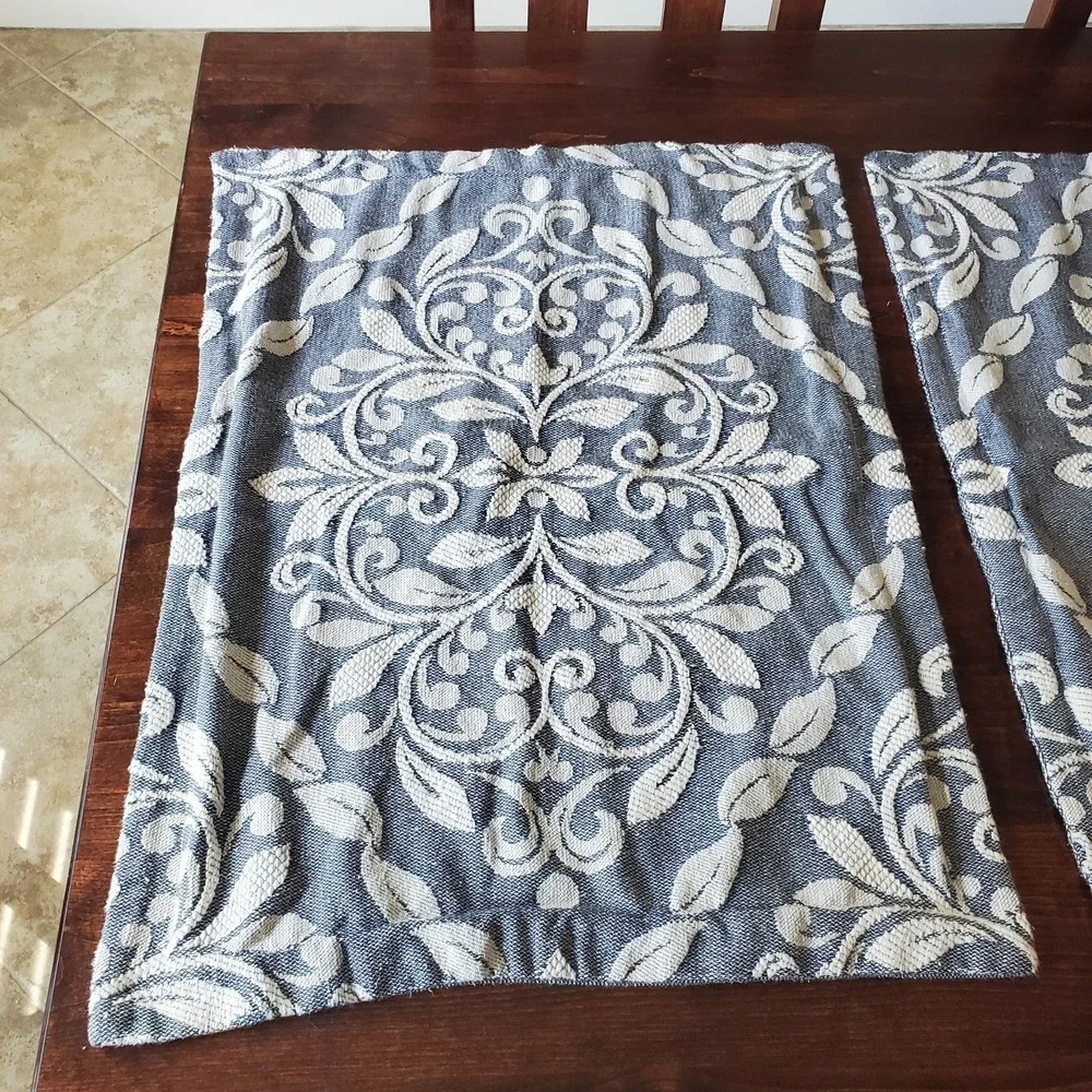 Lamont Home Blue White Floral Basket‎ Weave 2 Standard Pillow Shams 20x26
